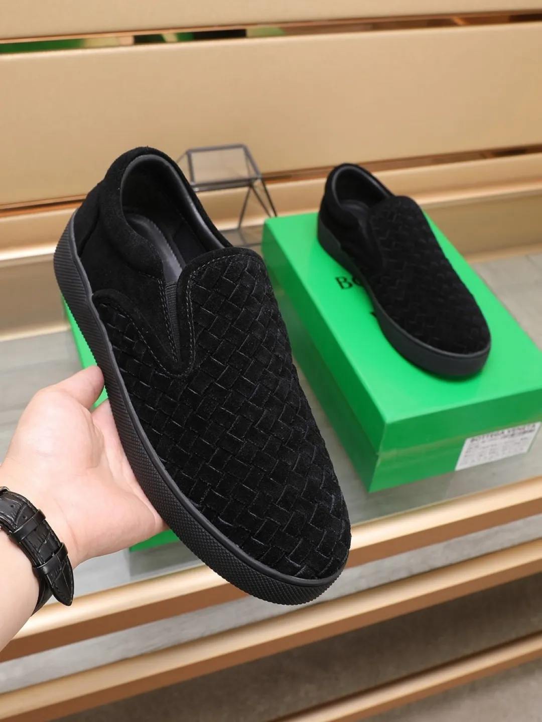 Men's men's shoes 💰Men's shoes 💰440💰🔥[BV] series of top purchasing agents 🔍Imported first-layer cowhide woven surface, cowhide foot pads lining environmentally friendly ♻️Does not fade, 💪Sole: Rubber combination original factory special original outsole ⚠Original and single goods 🔍🔍You can come in and out at will, welcome to compare ⚠Number of sizes: 38-44